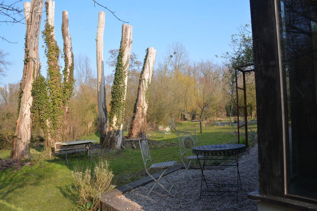 Chambres D'Hotes, Gites La Petite Madeleine La Madelaine-sous-Montreuil المظهر الخارجي الصورة