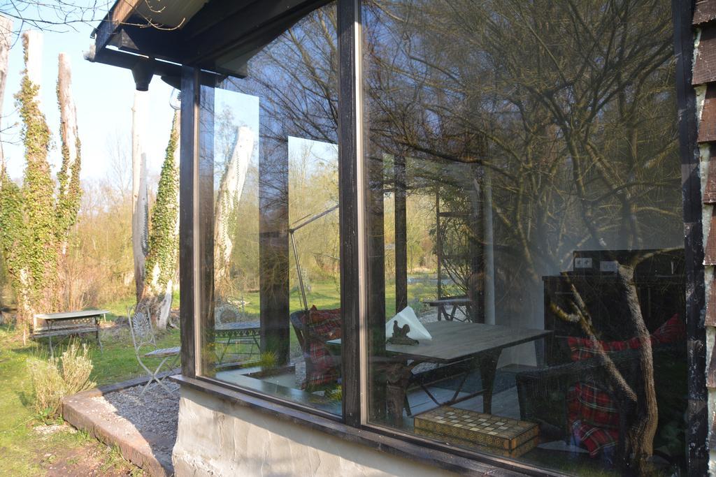 Chambres D'Hotes, Gites La Petite Madeleine La Madelaine-sous-Montreuil المظهر الخارجي الصورة